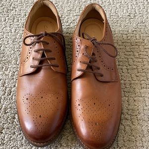 Never worn ~ Clark’s Leather Oxford Shoes